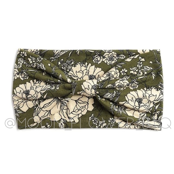 Green Boho Floral Headband - Picture 3 of 11